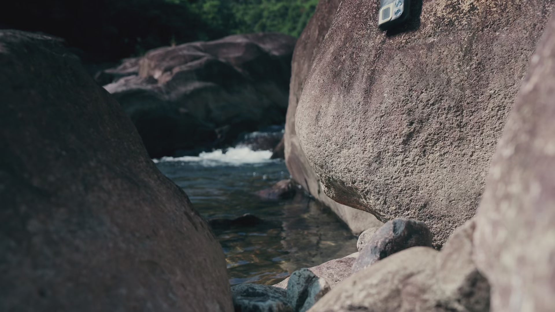 Load video: Rhino 1 Pro IP68 IP69K &amp; MIL-STD-810H video